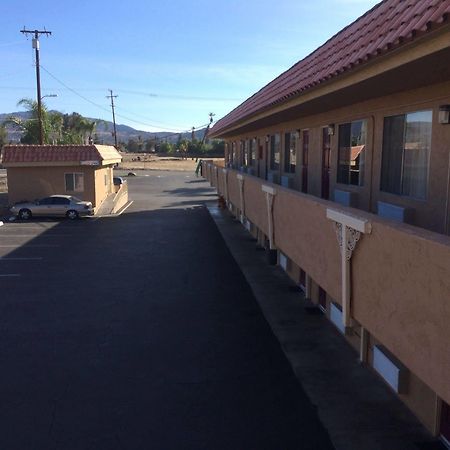Vagabond Inn Hemet Luaran gambar