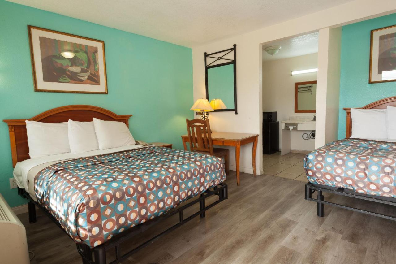 Vagabond Inn Hemet Luaran gambar